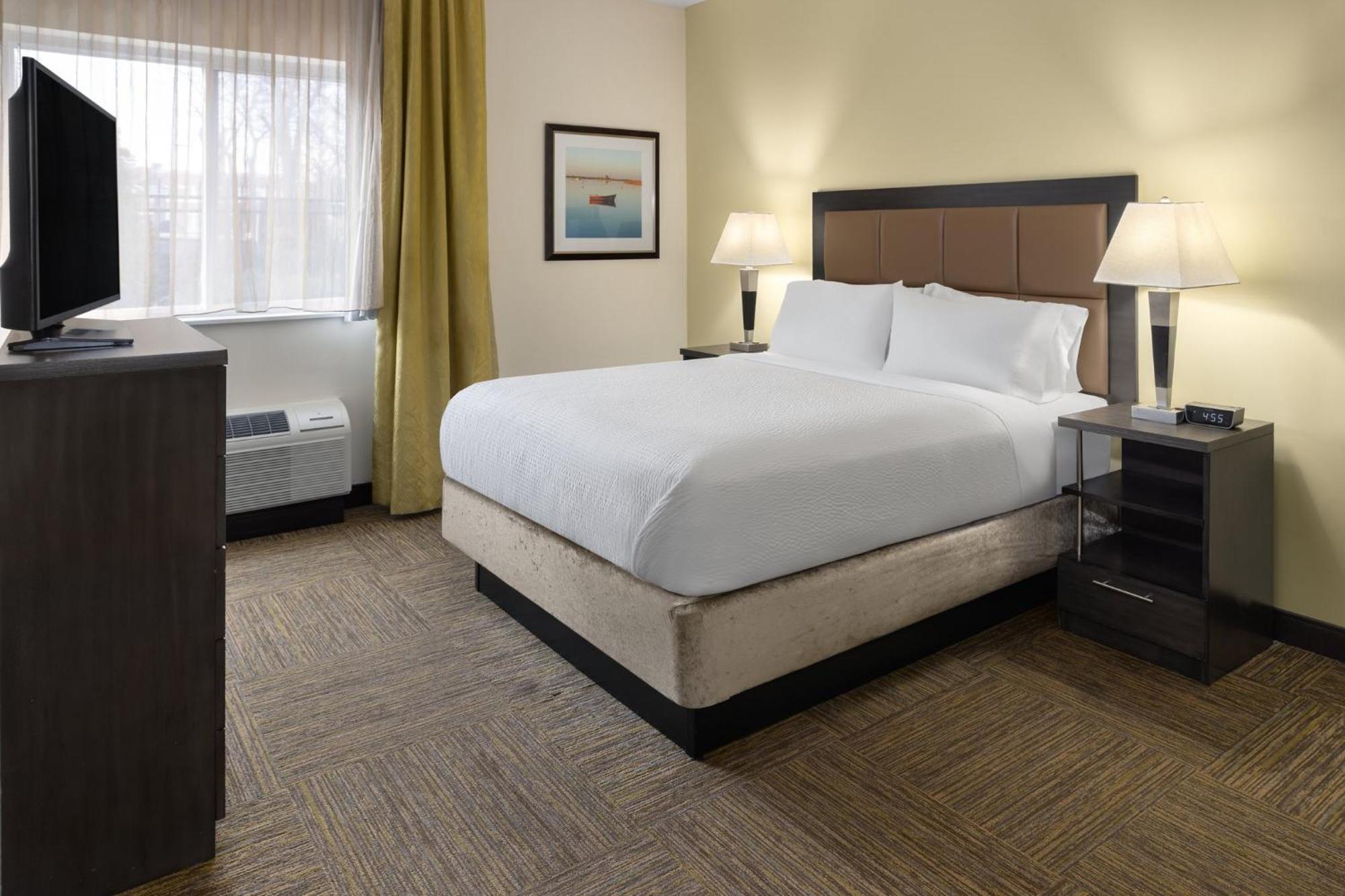 Candlewood Philadelphia - Airport Area By Ihg 3*